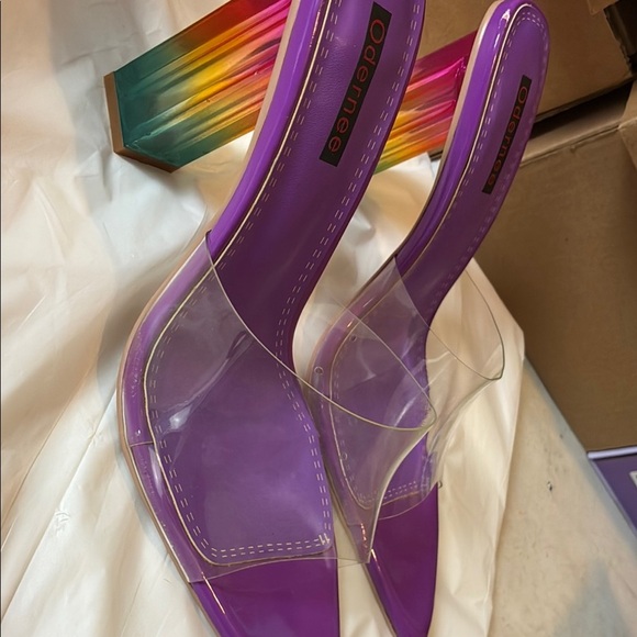 Vibrant Purple Heels with Transparent Design - Picture 4 of 9